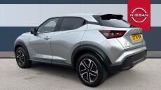 Nissan Juke 1.0 DiG-T N-Connecta 5dr Petrol Hatchback